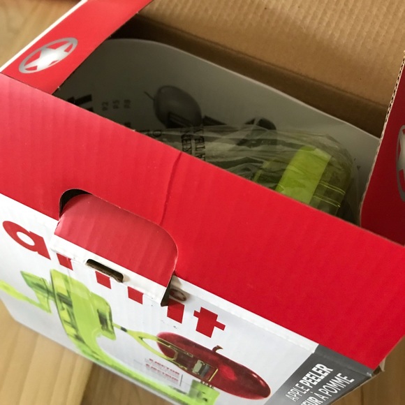 Apple peeler 🍎 - Picture 11 of 12